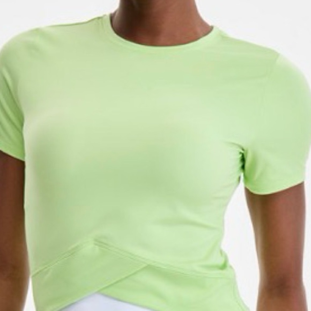 NWT 2 PC Women's Overlap Cropped Crewneck T-Shirt & Gathered Metallic Skort Set